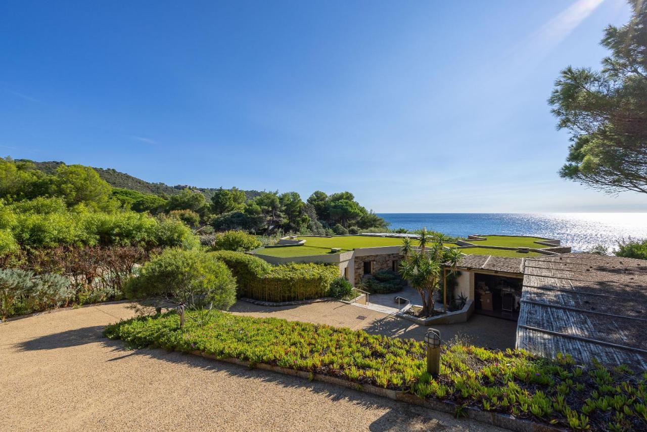 Villa In Gated Community Of Hotel La Reserve Ramatuelle Exterior photo